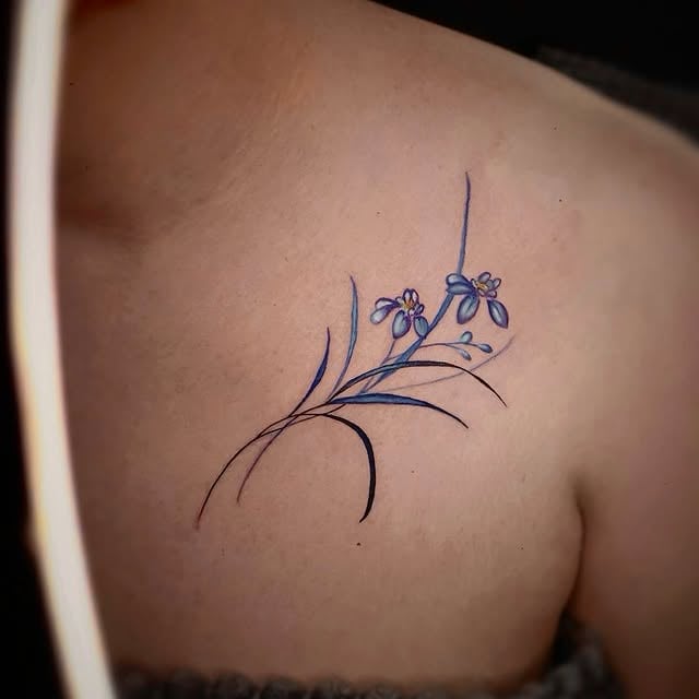 Женские цветные цветы, фото - Тату салон TATTOO LAMARCH