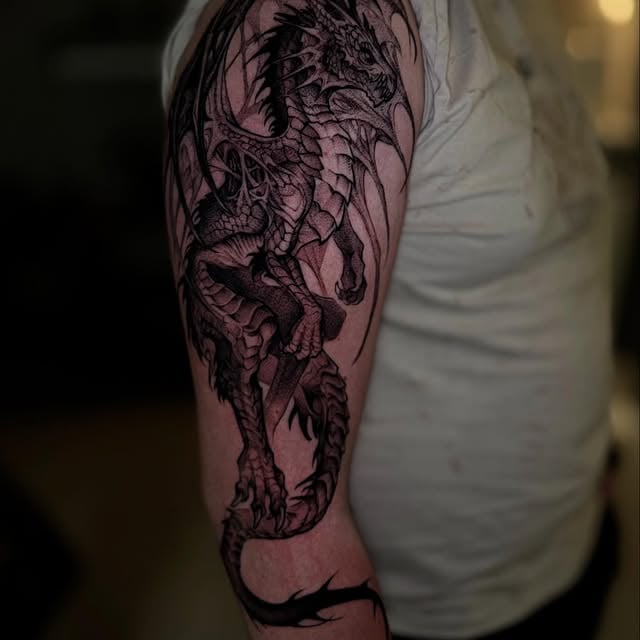 Для хлопців на руці рукав, фото - Тату салон TATTOO LAMARCH