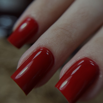 Червоний манікюр на квадратні нігті, фото - Майстер манікюру Діана Одарюк