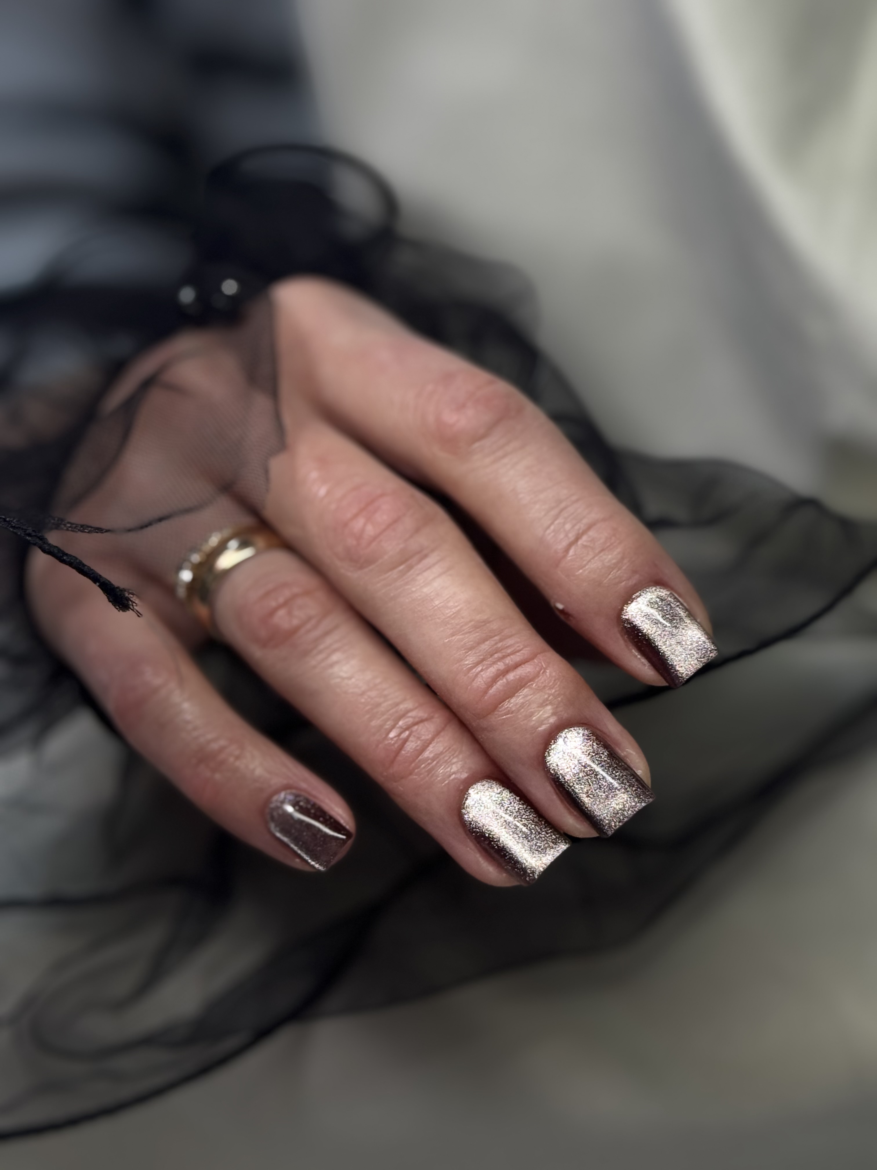 Маникюр на короткие ногти кошачий глаз квадратные, фото - Мастер маникюра Діана Одарюк