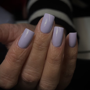 Манікюр на квадратні нігті світлий фіолетовий, фото - Майстер манікюру Діана Одарюк
