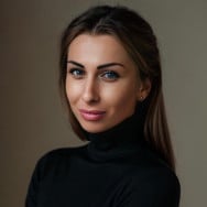 Перукар Ірина Львів,проспект Вʼячеслава Чорновола, 12