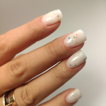 Молочний манікюр на квадратні нігті середні, фото - Майстер манікюру Ганна Боренкова