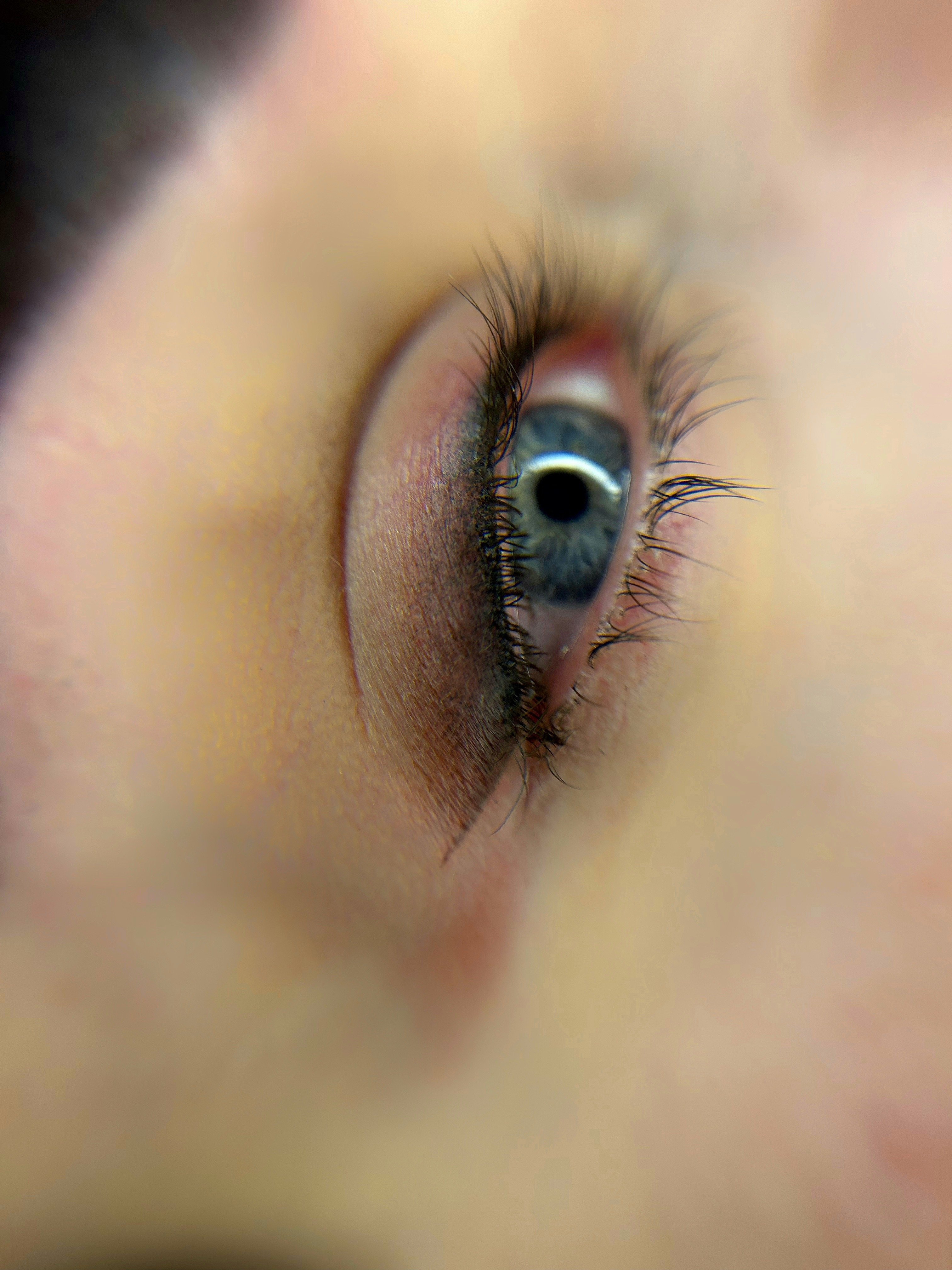 Перманентный макияж татуаж стрелка с растушевкой глаз, фото - Мастер татуажа Дана