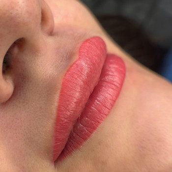 Перманент губ татуаж помадний, фото - Майстер татуажу Дана