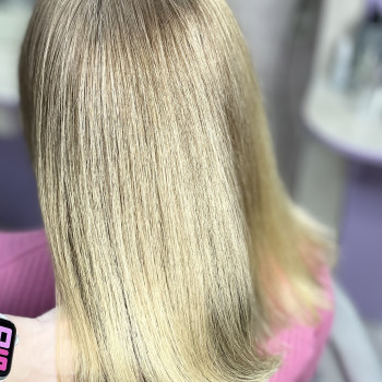 Рельєфне фарбування теплий блонд бежевий, фото - Перукар Інна Сиренкова