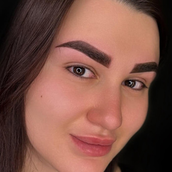 перманентний макіяж брів