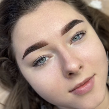 Сучасний перманент брів