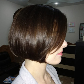 Стрижка,базова укладка волосся