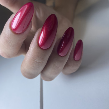 Бордовый маникюр на длинные ногти однотонный (монохромный), фото - Мастер маникюра Тома Сіренко