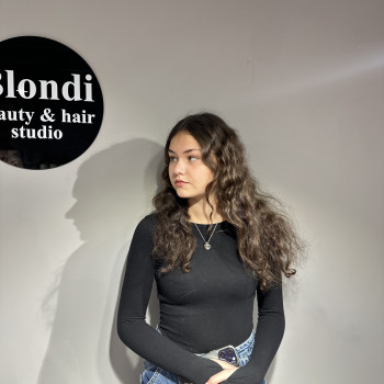 Кератинове вирівнювання ДО