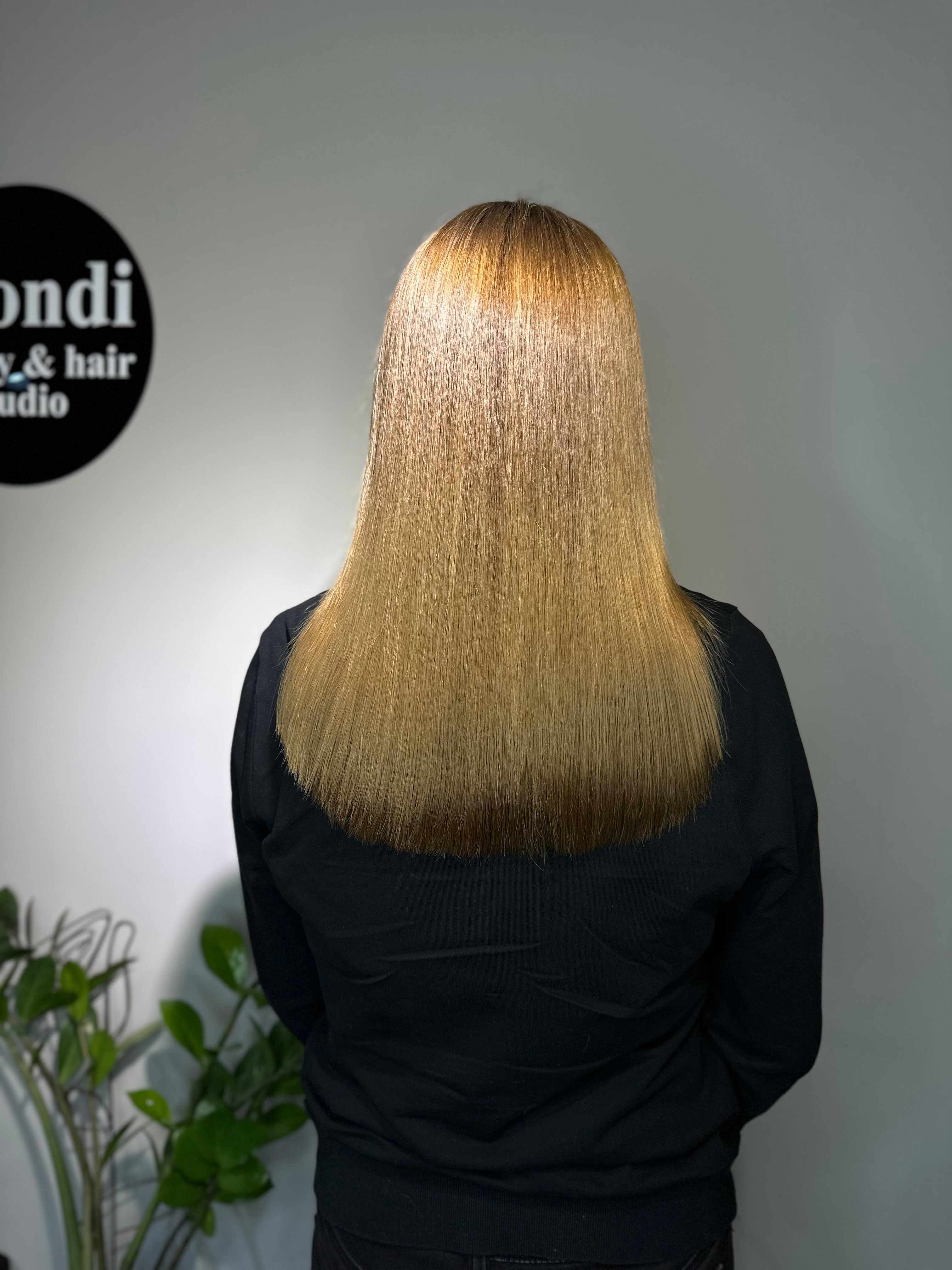 Кератинове вирівнювання ПІСЛЯ, фото - Студия красоты Blondi studio