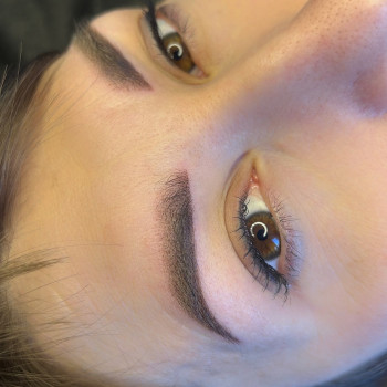 Перманент брів пудрове напилення піксельні брови, фото - Майстер татуажу Дана