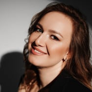 Перукар-візажист Олена Омельченко на Barb.ua