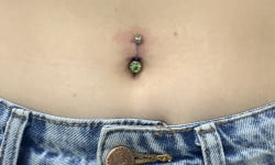 Пирсинг пупка Мастер по пирсингу Татьяна Киев