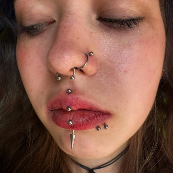 пірсингкамянецьподільський пірсингвуха