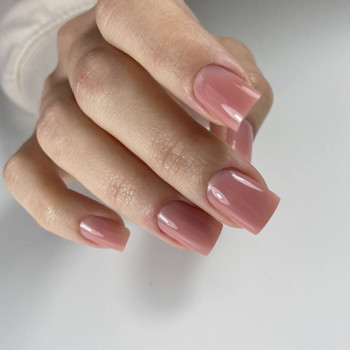 Бежевий манікюр кавовий кави з молоком, фото - Перукар-колорист Альбіна Ходаковська