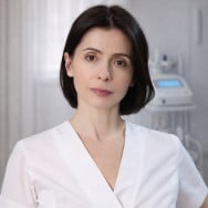 Косметолог Полина Данда на Barb.ua