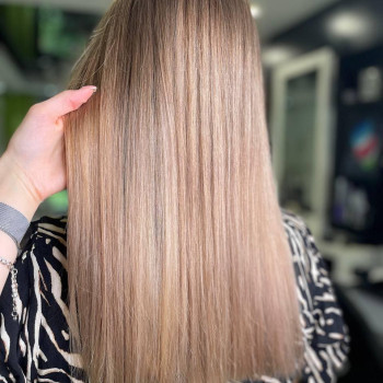 Рельєфне фарбування теплий блонд шатуш, фото - Салон краси Fargo