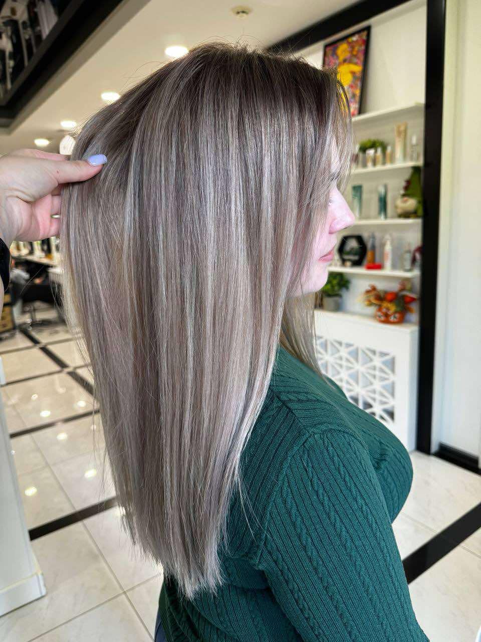 Окрашивание шатуш холодный блонд платиновый, фото - Салон красоты Fargo