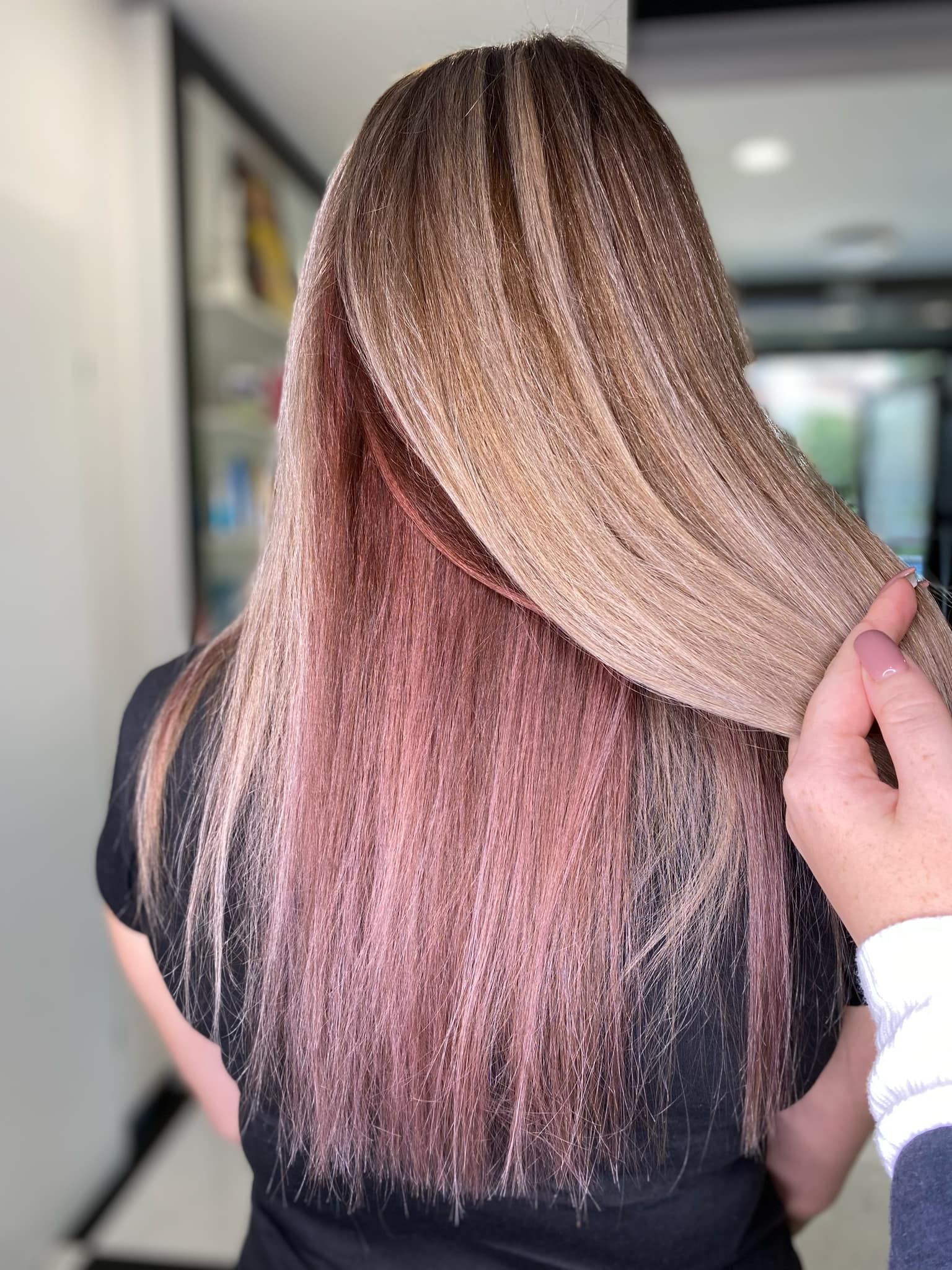 Скрытое окрашивание сложное рельефное, фото - Салон красоты Fargo