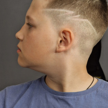 Малюнок на волоссі hair tatoo, фото - Перукар-універсал Ольга Шкулий