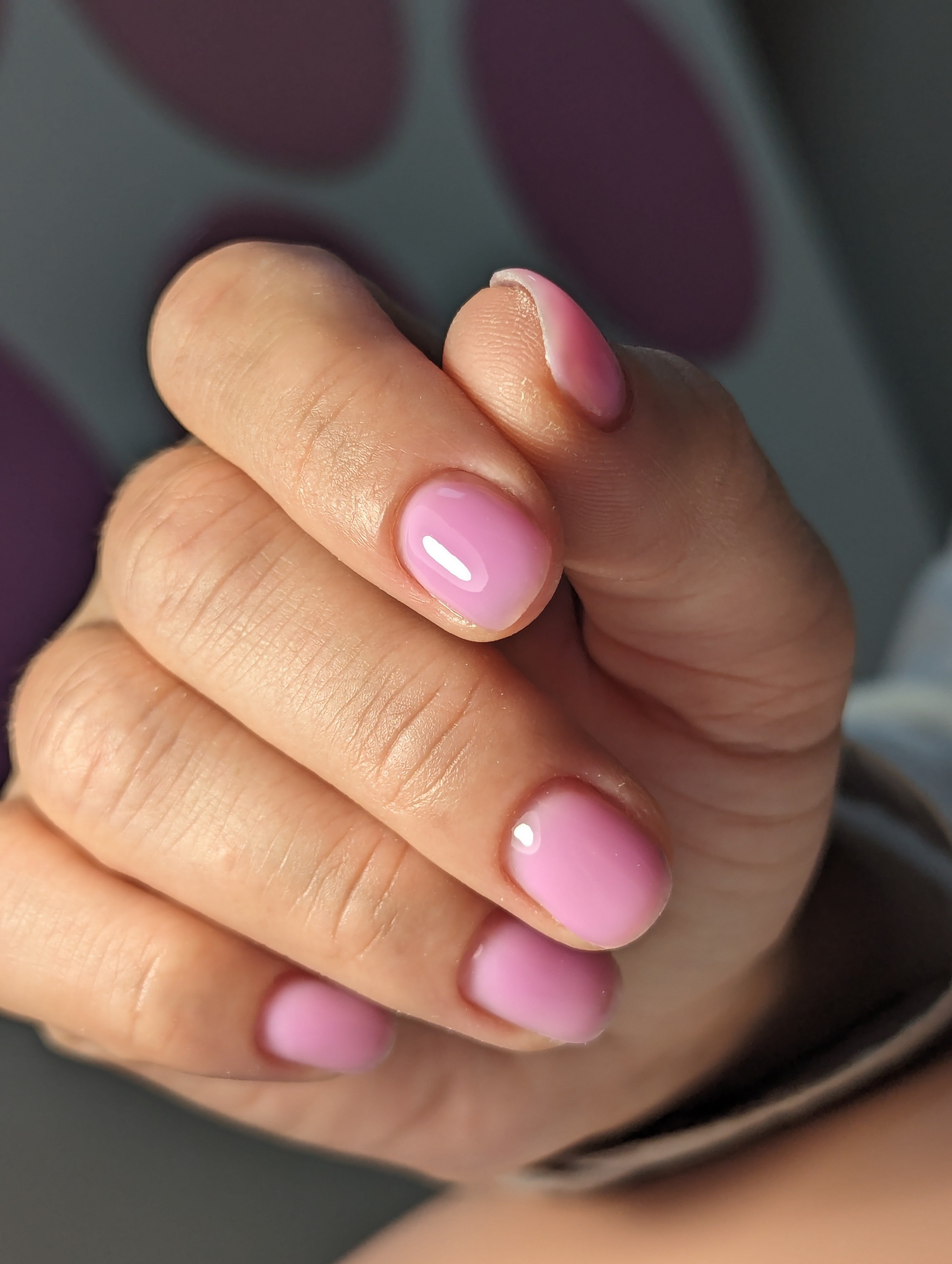 Маникюр на короткие ногти розовый, фото - Ногтевая студия Pink Space