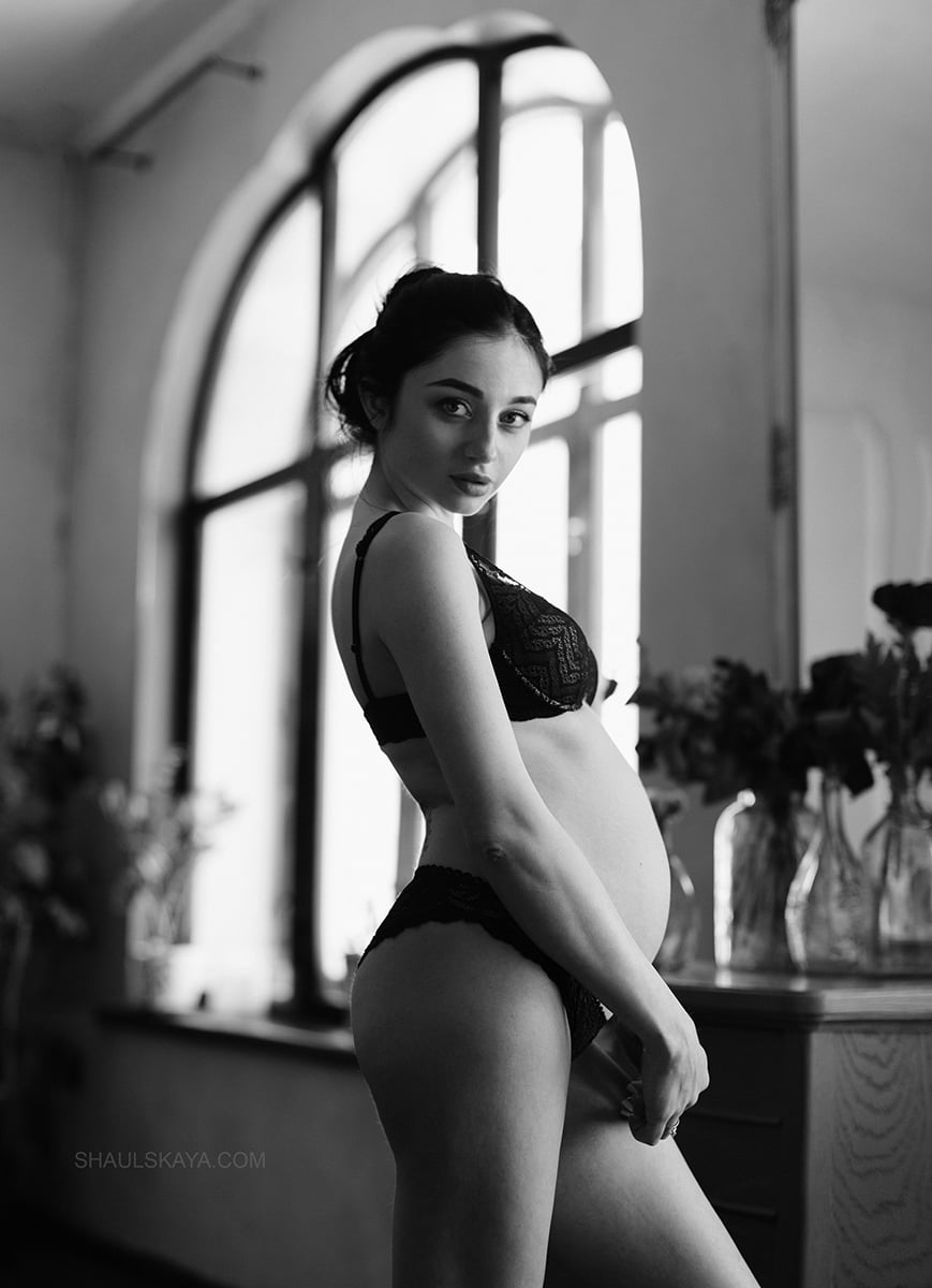 Фотосесія ню вагітності в нижній білизні, фото - Весільний фотограф Анна Шаульская