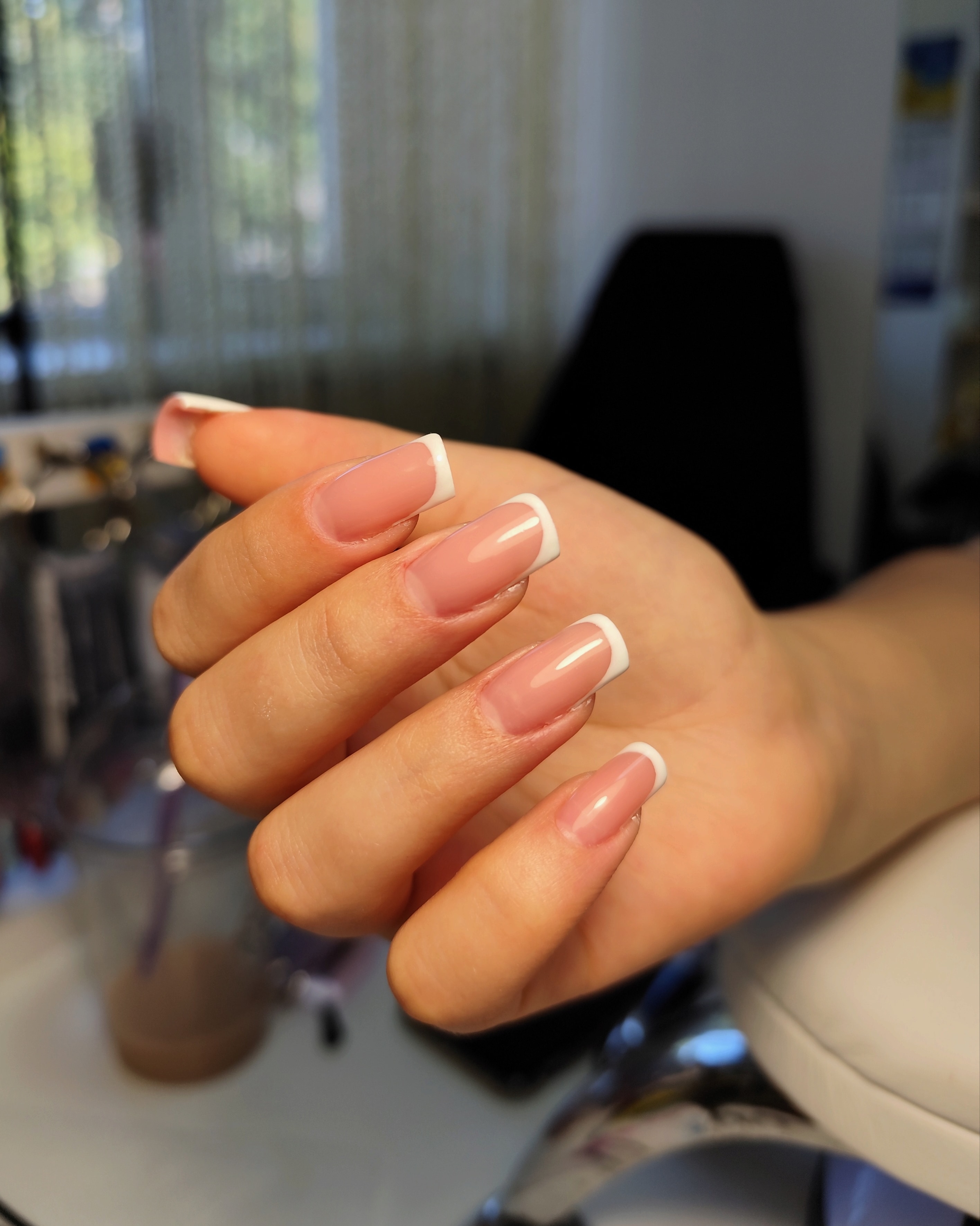 Френч манікюр гелевий нарощування нігтів, фото - Майстер манікюру Катерина Кочерга