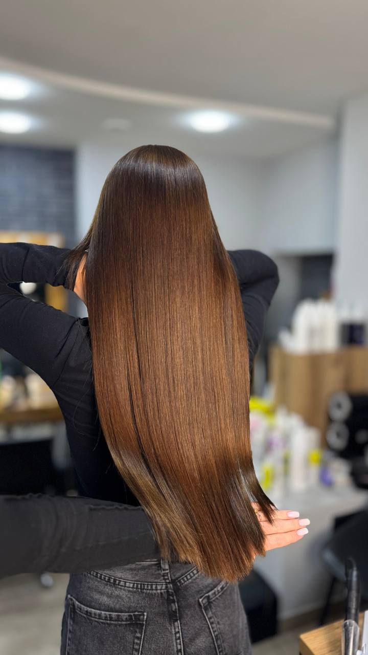 Карамельний колір волосся шоколадний шатен, фото - Салон краси Fargo