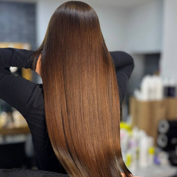 Карамельный цвет волос шоколадный шатен, фото - Салон красоты Fargo