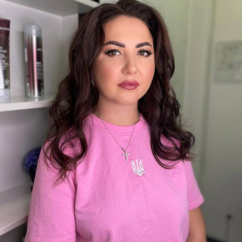 Гарний макіяж для фотосесії діловий, фото - Салон краси Fargo