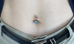 Пирсинг пупка Мастер по пирсингу Татьяна Киев