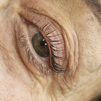 Ламінування вій