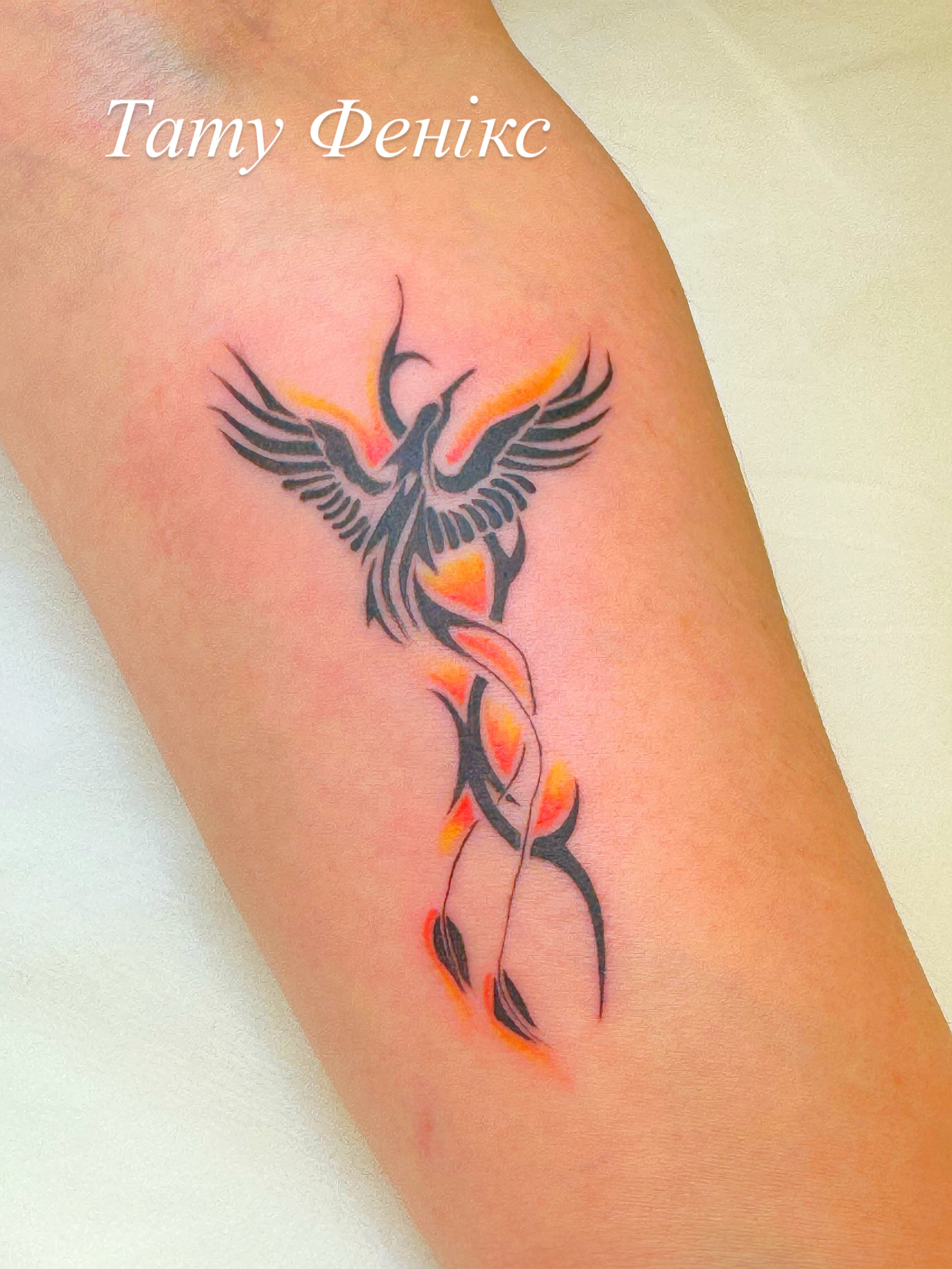 Цветные цветы минимализм, фото - Мастер татуажа Татьяна Латова