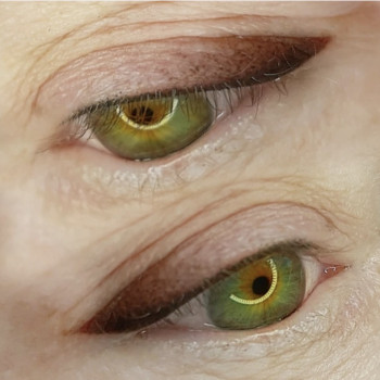 стрілки з розтушовкою