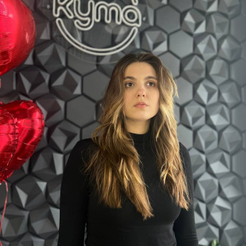 Стрижка «Wolf cut» Тенденція поширилась з Японії та Південої кореї