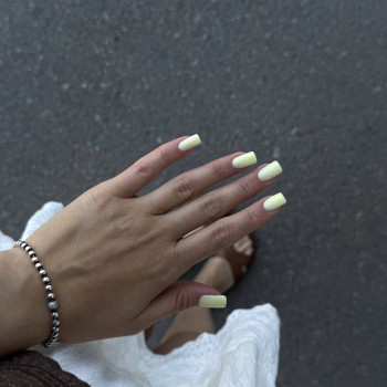 Манікюр у пастельних тонах лимонний літній, фото - Майстер манікюру Юлія Ільченко
