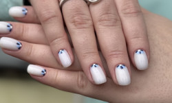 Манікюр зі зняттям та покриттям Салон красоты Fargo Киев