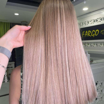 Сложное окрашивание теплый блонд бежевый, фото - Салон красоты Fargo