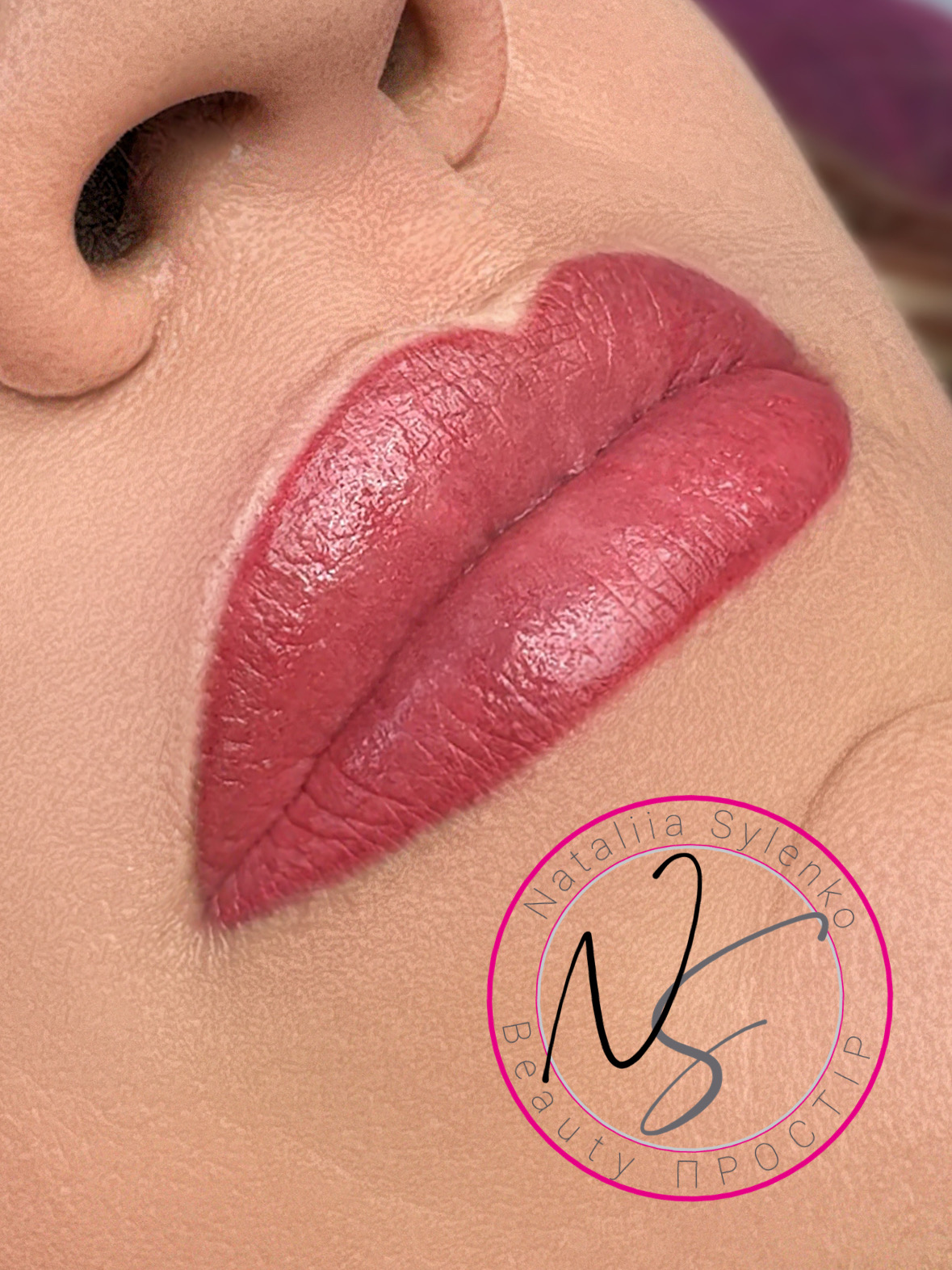 Перманент губ татуаж помадний, фото - Візажист Наталія Силенко