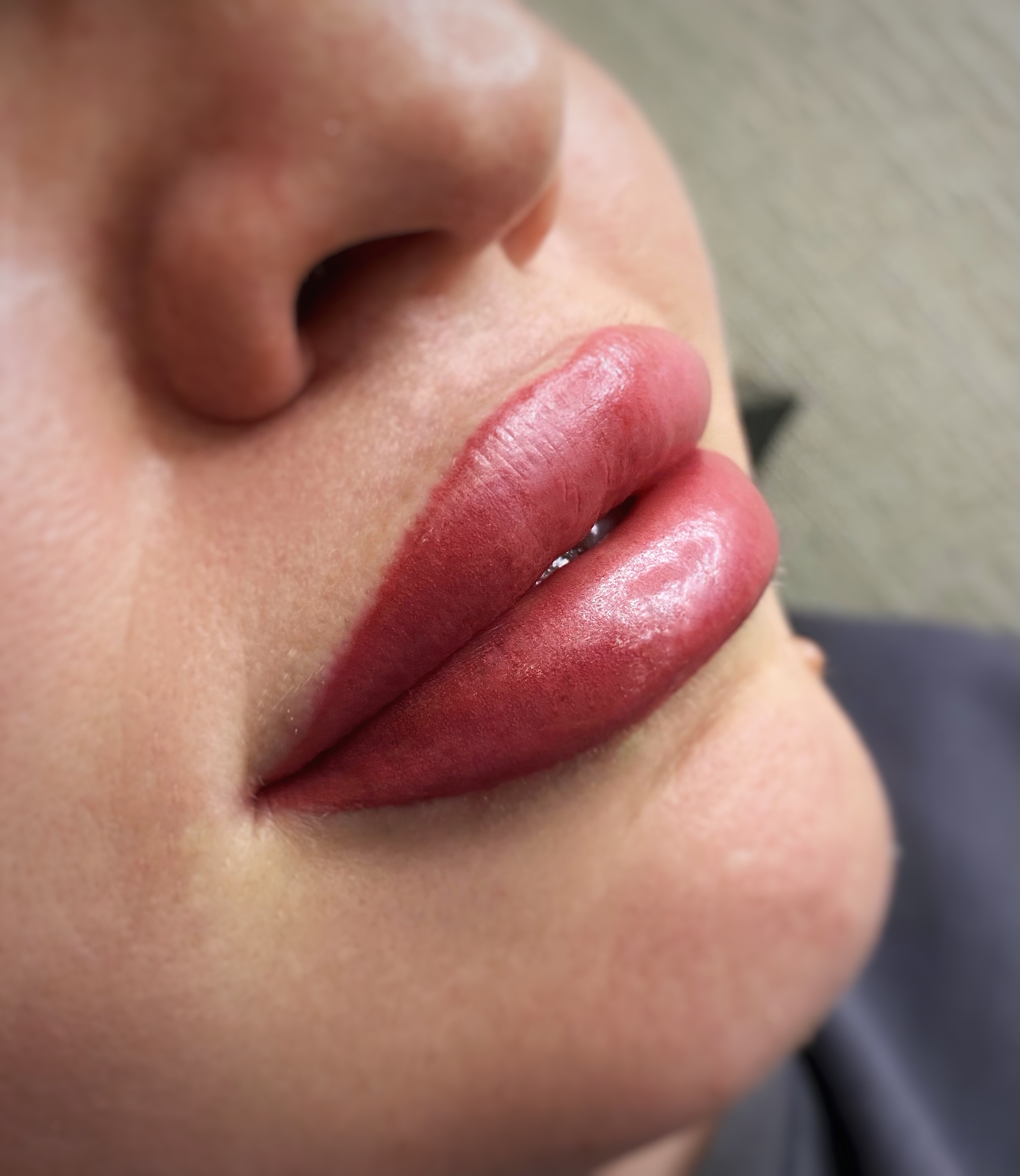 Татуаж губ помадний 3D, фото - Майстер татуажу Ольга Красноруцька