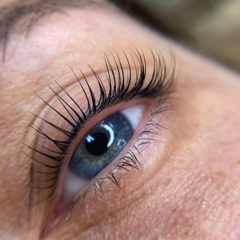 Ламінування вій - 900грн домашній догляд в 🎁