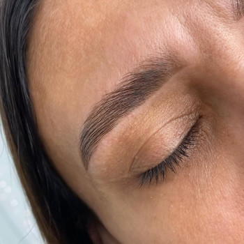 Ламінування брів, корекція і фарбування - 900грн Домашній догляд в 🎁