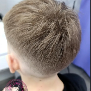 Дитяча стрижка