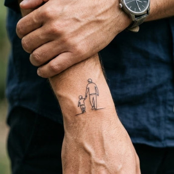 Тату для хлопців на руці зап'ясті, фото - Тату майстер Юлія Данилович