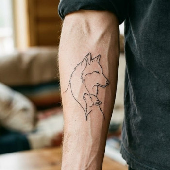 Тату для хлопців вовк на руці, фото - Тату майстер Юлія Данилович