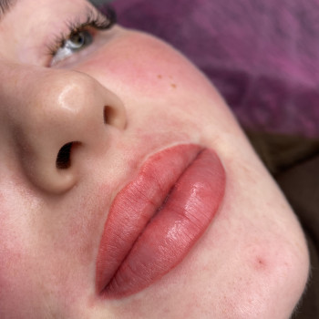 Перманентний макіяж губ, фото - Мастер татуажа Юлія Медвєдєва (Гурик)