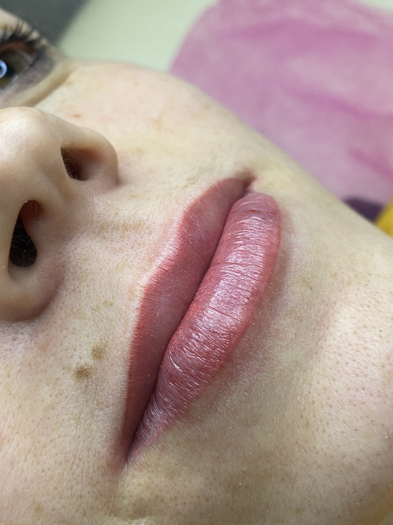 Перманентний макіяж губ, фото - Майстер татуажу Юлія Медвєдєва (Гурик)