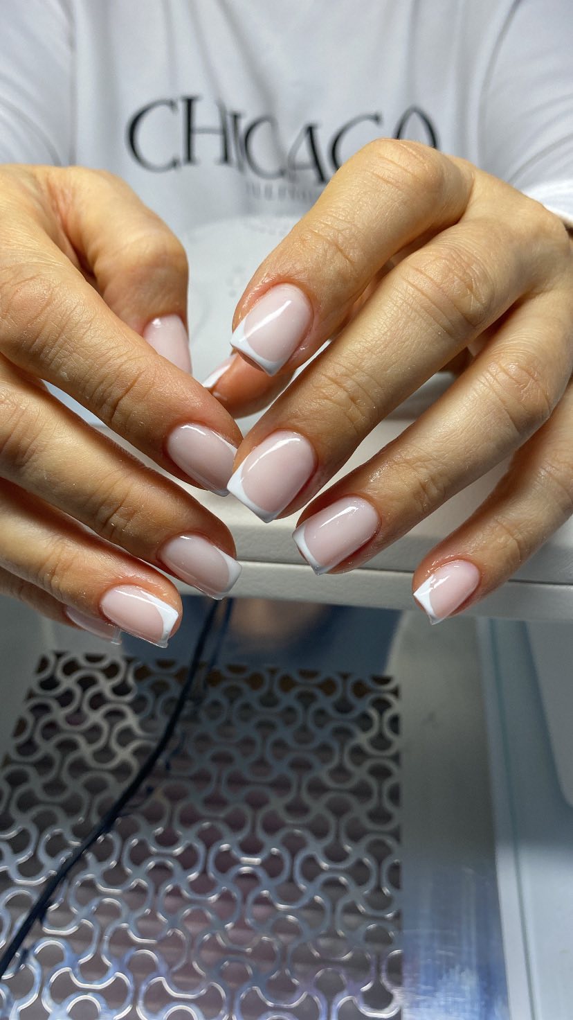 Ніжний манікюр френч фото новинки, фото - Салон краси OH NAILS